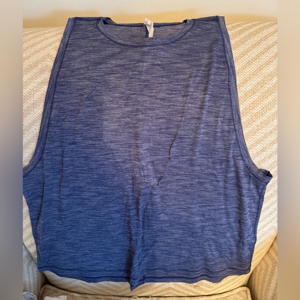 Lululemon tank top